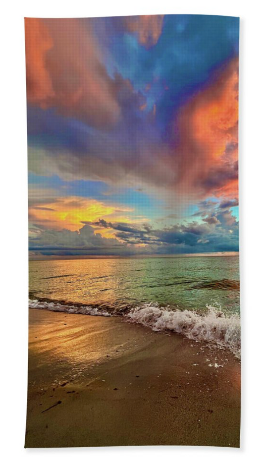 Rainbow Beach - Beach Towel